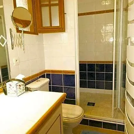 Hotell Ami - Raphael Comfortable 4*