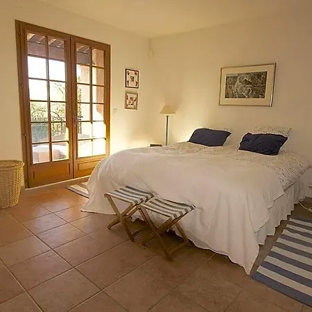 Hotel Ami - Raphael Comfortable 4*