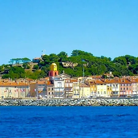Ami - Raphael Comfortable Saint-Raphael (Var)